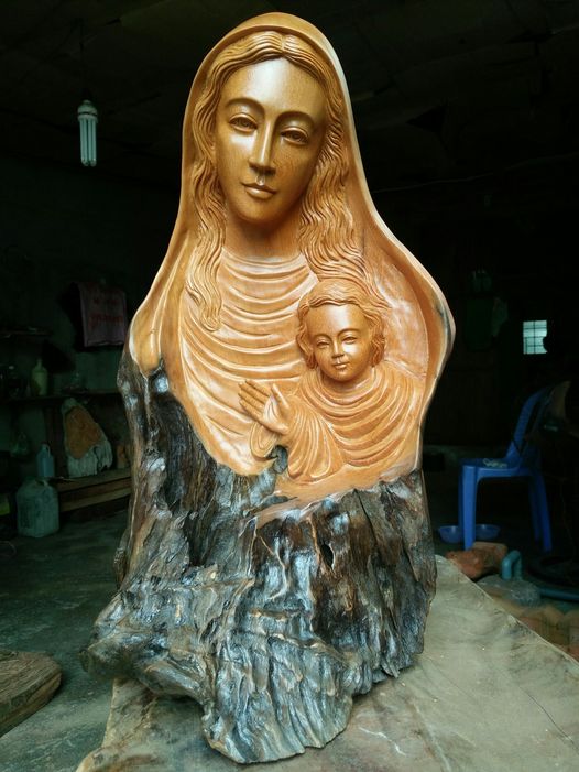 Đức Mẹ Bồng Chúa Con 03