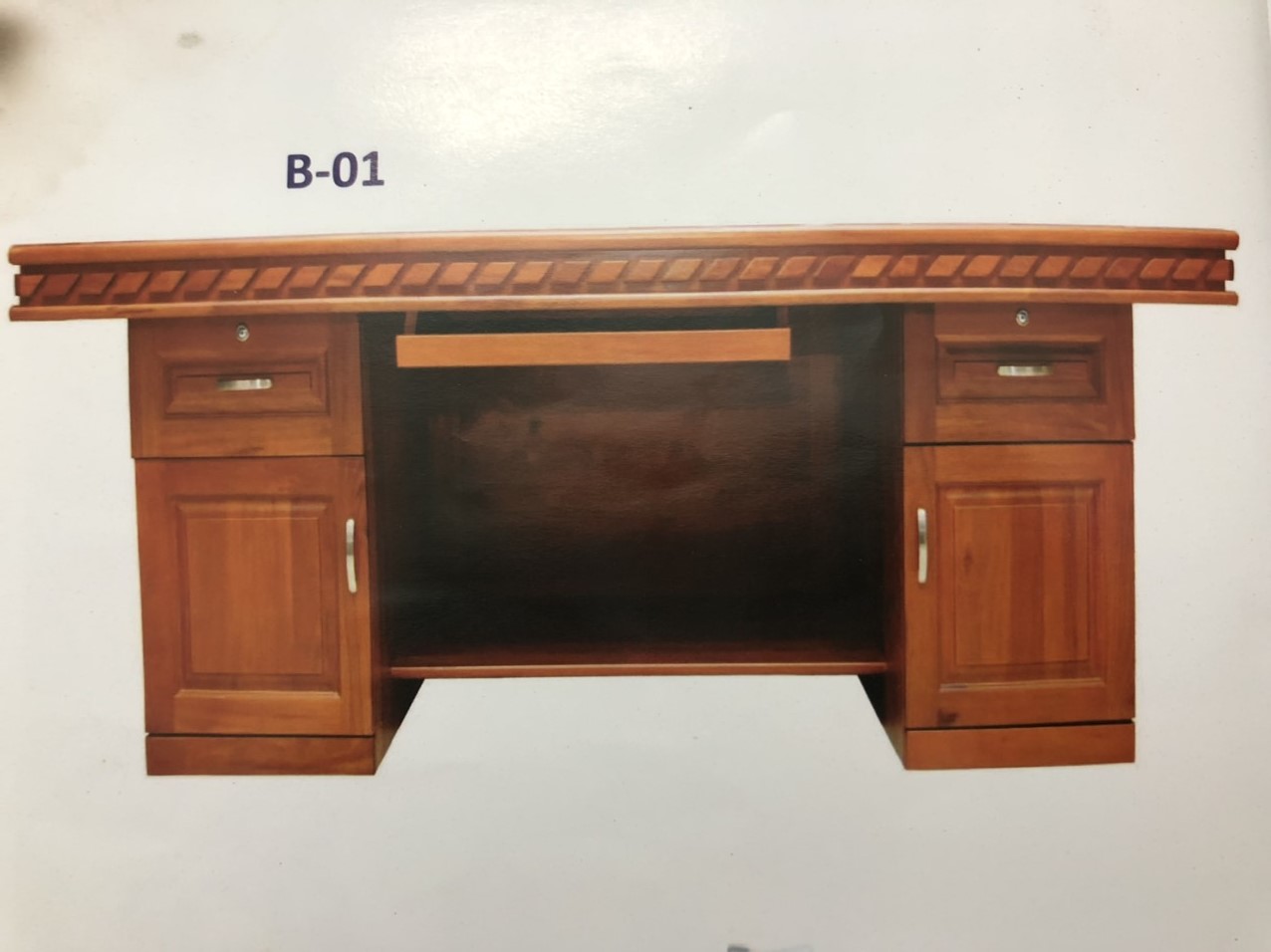 Bàn làm việc 01