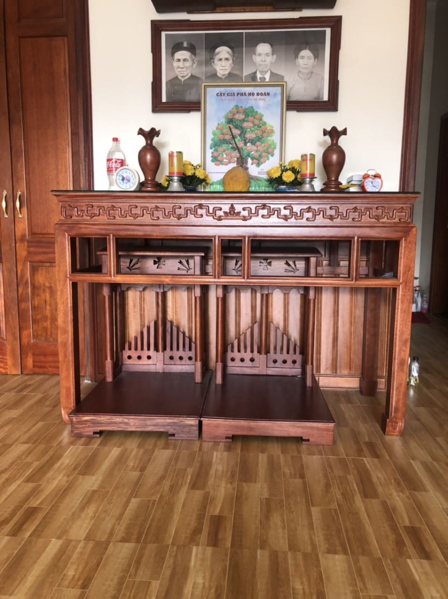 Bàn thờ tổ tiên 10